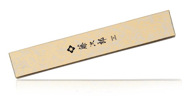 Нож TOJIRO F-801 в упаковке Нож TOJIRO F-801 в упаковке